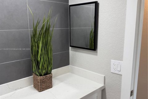 Copropriété à louer à Davie, Floride: 1 chambre, 80.82 m2 № 1850573 - photo 13