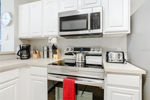 Touwnhouse à vendre à Kissimmee, Floride: 3 chambres, 133.78 m2 № 2237525 - photo 8
