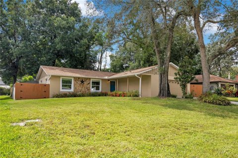 Casa en venta en Apopka, Florida, 3 dormitorios, 134.8 m2 № 1910884 - foto 2