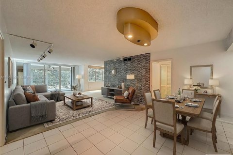 Купить кондоминиум в Помпано-Бич, Флорида 3 спальни, 150.5м2, № 2007664 - фото 20