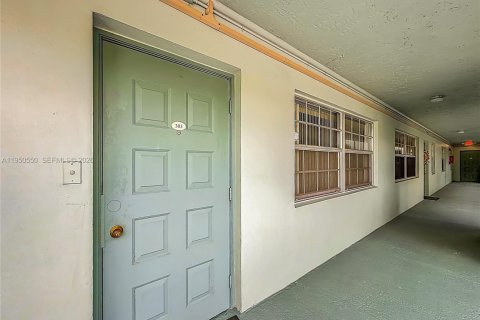 Купить кондоминиум в Помпано-Бич, Флорида 3 спальни, 150.5м2, № 2007664 - фото 7