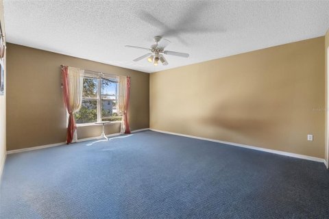 Casa en venta en Kissimmee, Florida, 4 dormitorios, 264.21 m2 № 1547900 - foto 24
