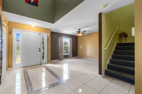 Casa en venta en Kissimmee, Florida, 4 dormitorios, 264.21 m2 № 1547900 - foto 3