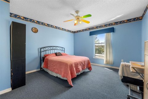 Casa en venta en Kissimmee, Florida, 4 dormitorios, 264.21 m2 № 1547900 - foto 18