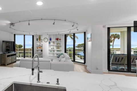 Condo in Jupiter, Florida, 3 bedrooms  № 2087428 - photo 27