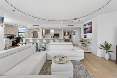 Condo in Jupiter, Florida, 3 bedrooms  № 2087428 - photo 5