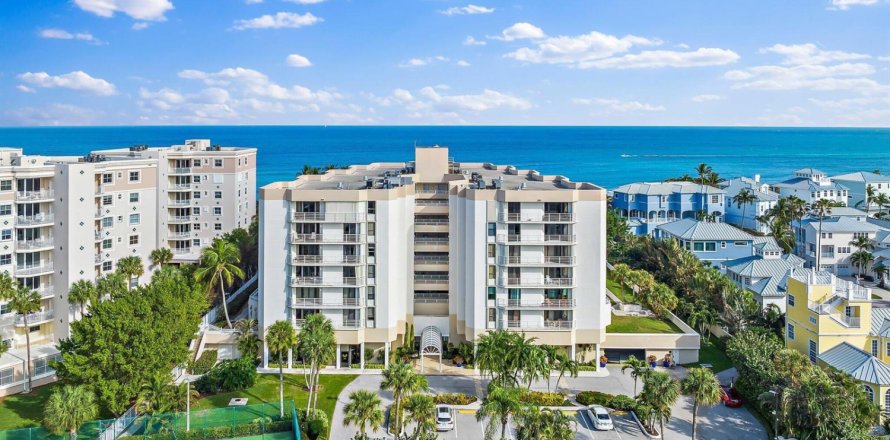 Condo in Jupiter, Florida, 3 bedrooms  № 2087428