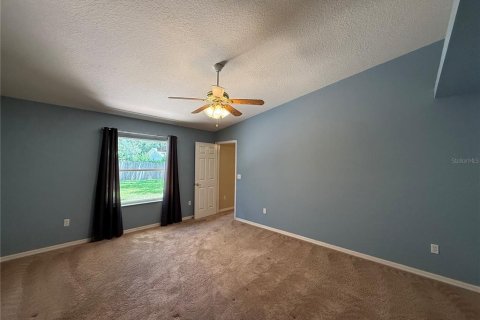 House in Edgewater, Florida 3 bedrooms, 151.99 sq.m. № 1909857 - photo 14