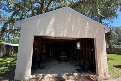 House in Edgewater, Florida 3 bedrooms, 151.99 sq.m. № 1909857 - photo 2