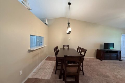 House in Edgewater, Florida 3 bedrooms, 151.99 sq.m. № 1909857 - photo 12