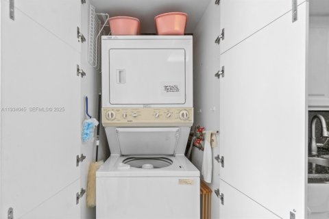 Copropriété à vendre à Juno Beach, Floride: 2 chambres, 163.51 m2 № 1992710 - photo 30