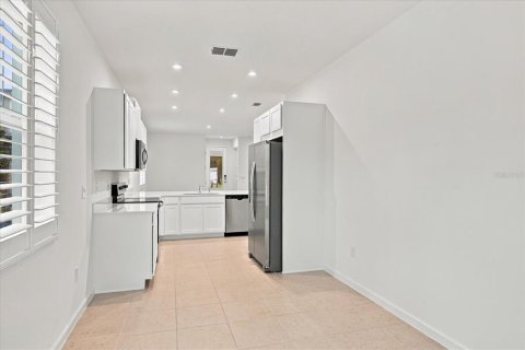 Adosado en venta en Winter Springs, Florida, 3 dormitorios, 158.31 m2 № 2423648 - foto 14