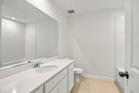 Adosado en venta en Winter Springs, Florida, 3 dormitorios, 158.31 m2 № 2423648 - foto 22