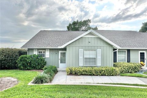 Adosado en alquiler en Apopka, Florida, 2 dormitorios, 91.04 m2 № 2119674 - foto 1