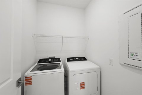 House in Lakewood Ranch, Florida 2 bedrooms, 130.53 sq.m. № 1806810 - photo 28