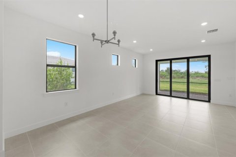 House in Lakewood Ranch, Florida 2 bedrooms, 130.53 sq.m. № 1806810 - photo 18