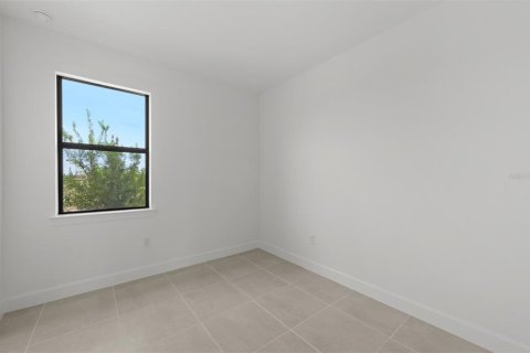 House in Lakewood Ranch, Florida 2 bedrooms, 130.53 sq.m. № 1806810 - photo 26