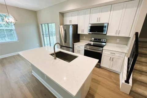 Adosado en alquiler en Orlando, Florida, 3 dormitorios, 155.33 m2 № 1910603 - foto 7