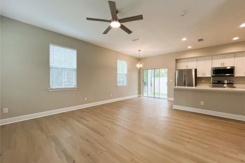 Adosado en alquiler en Orlando, Florida, 3 dormitorios, 155.33 m2 № 1910603 - foto 3