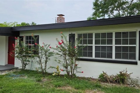 House in Daytona Beach, Florida 3 bedrooms, 118.17 sq.m. № 2219827