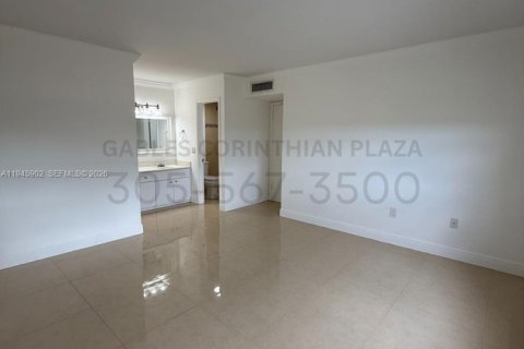 Appartement à louer à Coral Gables, Floride: 2 chambres, 92.9 m2 № 2002161 - photo 13