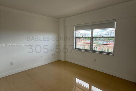 Appartement à louer à Coral Gables, Floride: 2 chambres, 92.9 m2 № 2002161 - photo 7