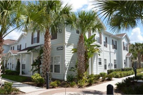 Townhouse in Kissimmee, Florida 4 bedrooms, 157.38 sq.m. № 1906770 - photo 1