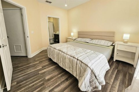 Townhouse in Kissimmee, Florida 4 bedrooms, 157.38 sq.m. № 1906770 - photo 8