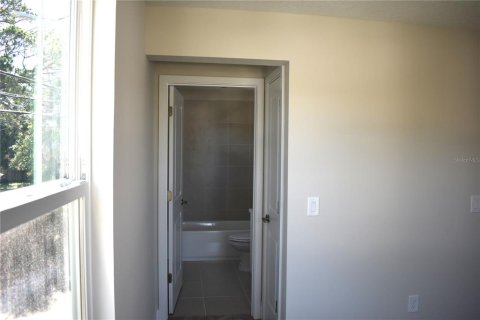Casa en venta en Saint Petersburg, Florida, 5 dormitorios, 260.5 m2 № 1339630 - foto 18