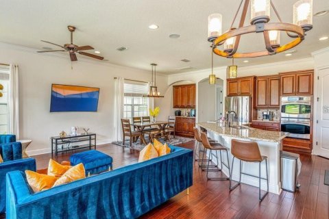 House in Four Corners, Florida 4 bedrooms, 287.07 sq.m. № 1760589 - photo 8