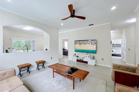 House in Clermont, Florida 3 bedrooms, 106.09 sq.m. № 2202568 - photo 5
