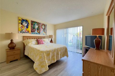 Condo in Bradenton, Florida, 3 bedrooms  № 1791185 - photo 30