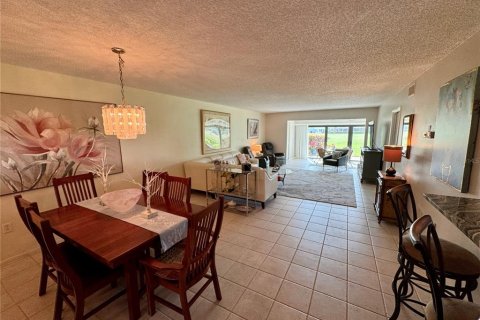 Condo in Bradenton, Florida, 3 bedrooms  № 1791185 - photo 14