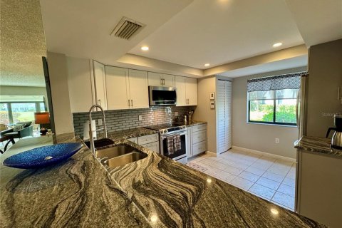 Condo in Bradenton, Florida, 3 bedrooms  № 1791185 - photo 7
