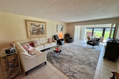 Condo in Bradenton, Florida, 3 bedrooms  № 1791185 - photo 19