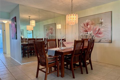 Condo in Bradenton, Florida, 3 bedrooms  № 1791185 - photo 13