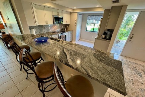 Condo in Bradenton, Florida, 3 bedrooms  № 1791185 - photo 12