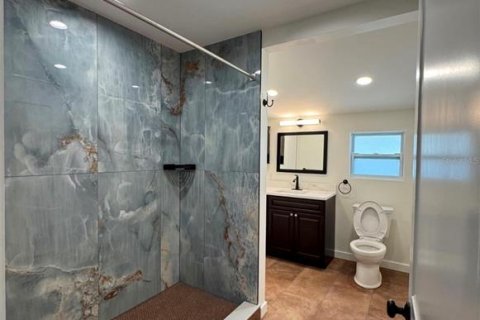 Villa ou maison à louer à Tarpon Springs, Floride: 2 chambres, 100.33 m2 № 2150594 - photo 4