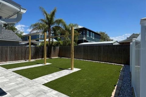 Villa ou maison à louer à Tarpon Springs, Floride: 2 chambres, 100.33 m2 № 2150594 - photo 15