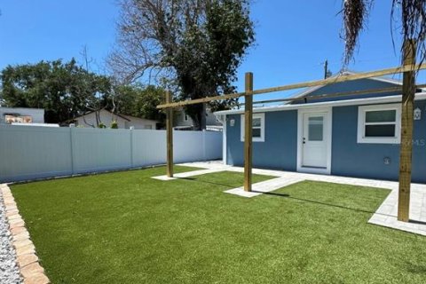 Villa ou maison à louer à Tarpon Springs, Floride: 2 chambres, 100.33 m2 № 2150594 - photo 13