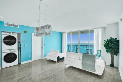 Купить кондоминиум в Майами, Флорида 2 спальни, 113.53м2, № 1957215 - фото 6