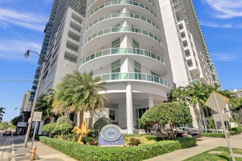 Купить кондоминиум в Майами, Флорида 2 спальни, 113.53м2, № 1957215 - фото 22