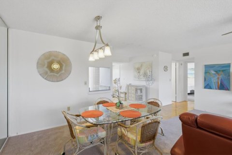 Copropriété à vendre à Bradenton, Floride: 2 chambres, 101.08 m2 № 2151749 - photo 18