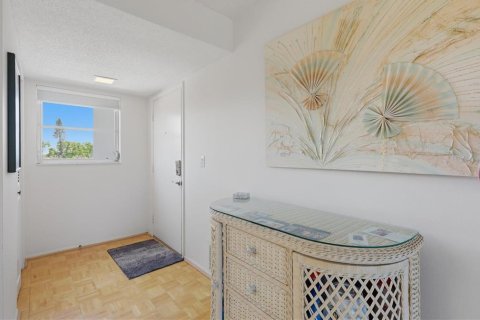 Copropriété à vendre à Bradenton, Floride: 2 chambres, 101.08 m2 № 2151749 - photo 12