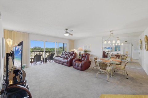 Copropriété à vendre à Bradenton, Floride: 2 chambres, 101.08 m2 № 2151749 - photo 13