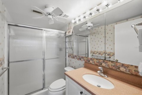 Copropriété à vendre à Bradenton, Floride: 2 chambres, 101.08 m2 № 2151749 - photo 27