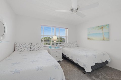 Copropriété à vendre à Bradenton, Floride: 2 chambres, 101.08 m2 № 2151749 - photo 28