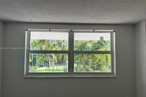Copropriété à vendre à Key Biscayne, Floride: 2 chambres, 117.06 m2 № 1714077 - photo 7