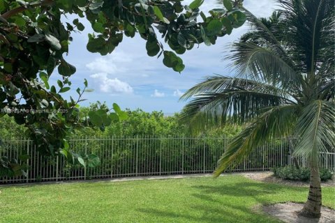 Copropriété à vendre à Key Biscayne, Floride: 2 chambres, 117.06 m2 № 1714077 - photo 10