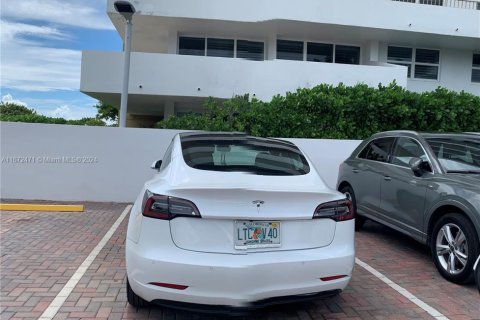 Copropriété à vendre à Key Biscayne, Floride: 2 chambres, 117.06 m2 № 1714077 - photo 5